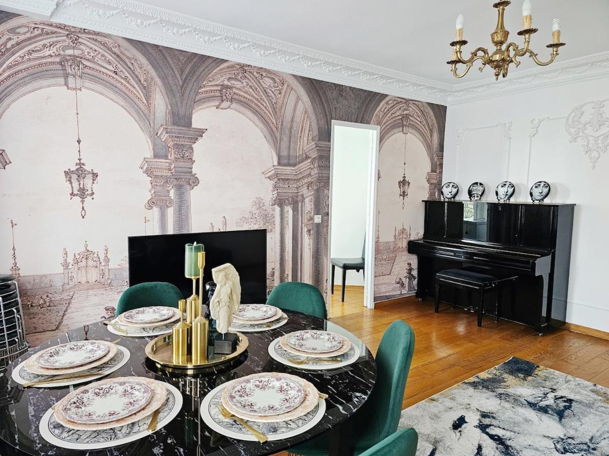 Grand Appt For 7p Center Appartement Parijs